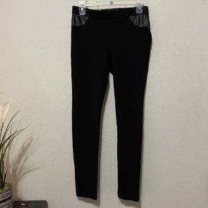 WOMEN'S DKNY JEGGINGS WITH FAUX LEATHER TRIM